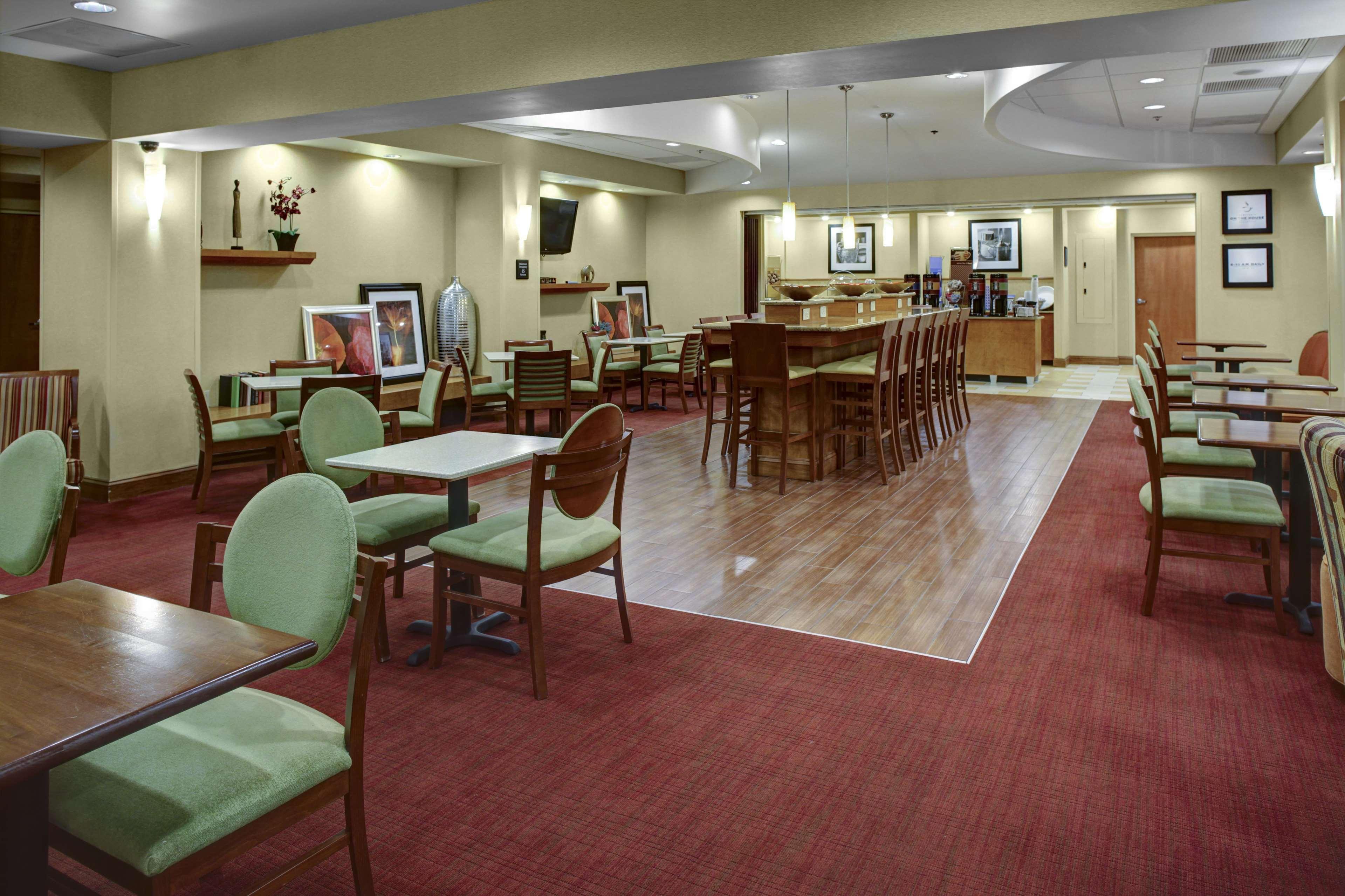 Hampton Inn Petersburg - Southpark Mall Colonial Heights Exterior foto